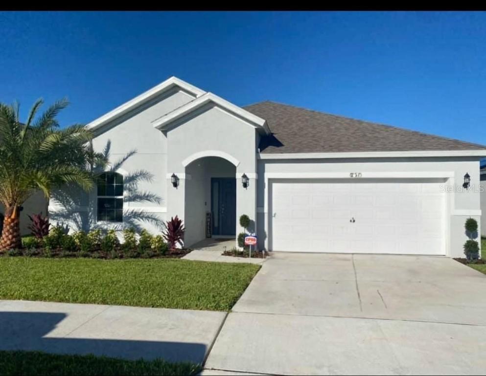 820 Cambridge Dr., Winter Haven, FL 33881
