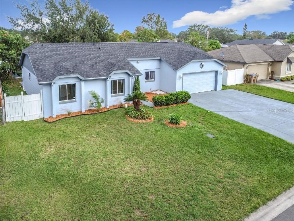 103 Alameda Dr., Kissimmee, FL 34743