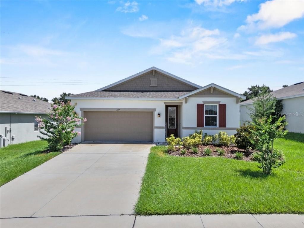 1717 Hilltop Dr., Dundee, FL 33838