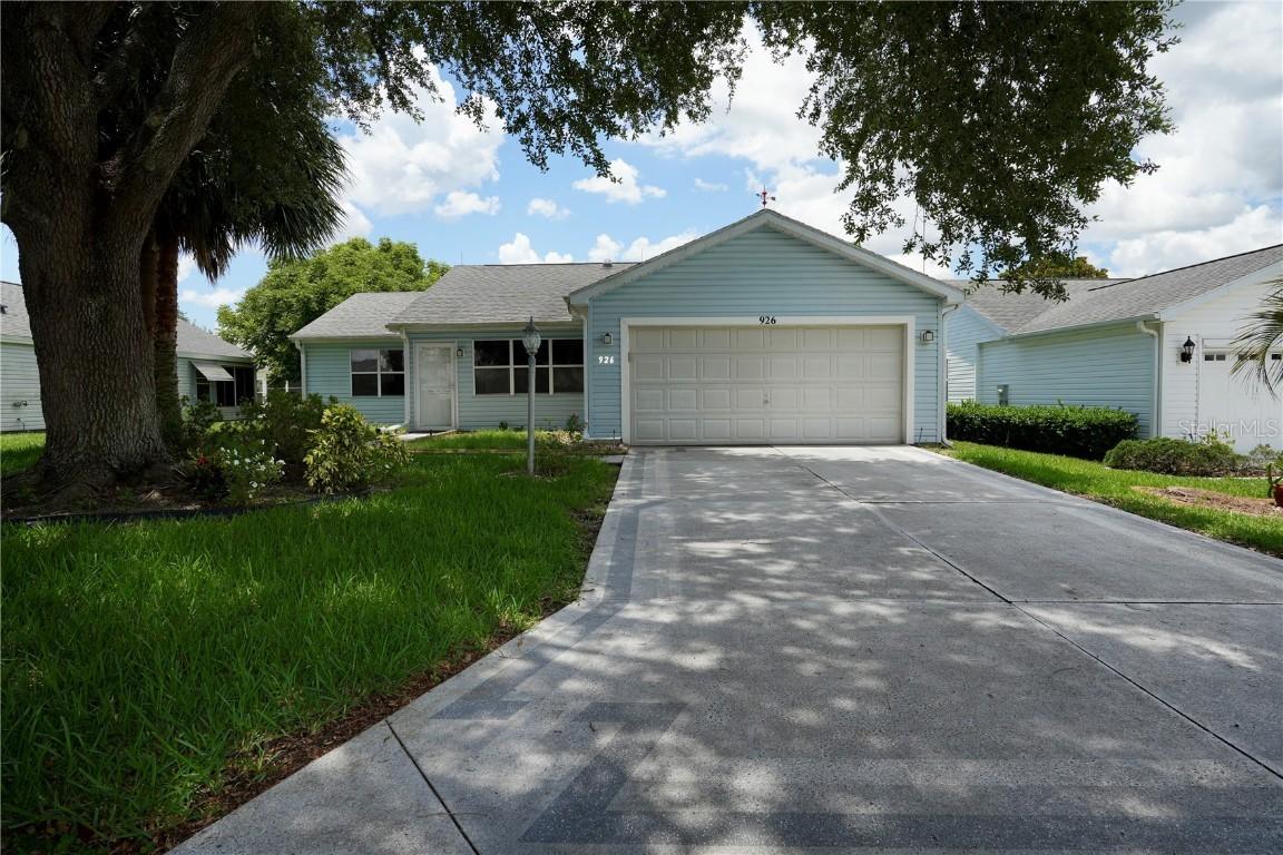 926 Chula Ct., Lady Lake, FL 32159