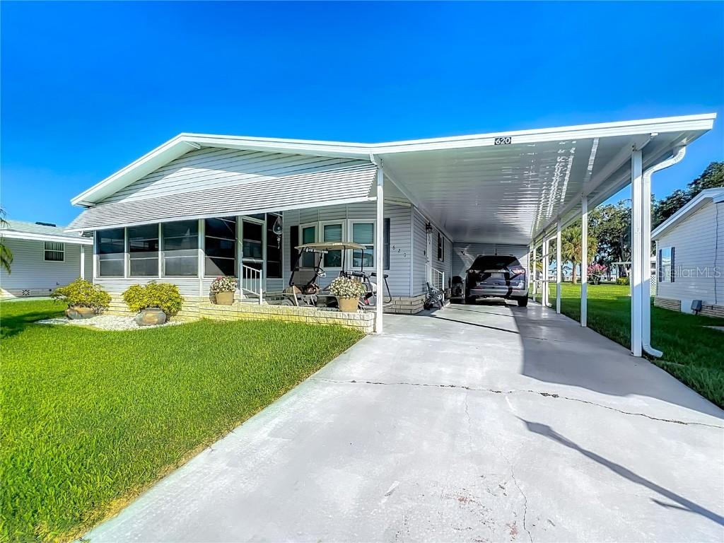 620 Peacock Tr., Haines City, FL 33844