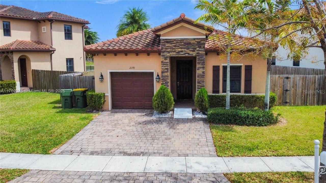 2391 NE 2nd Dr., Homestead, FL 33033