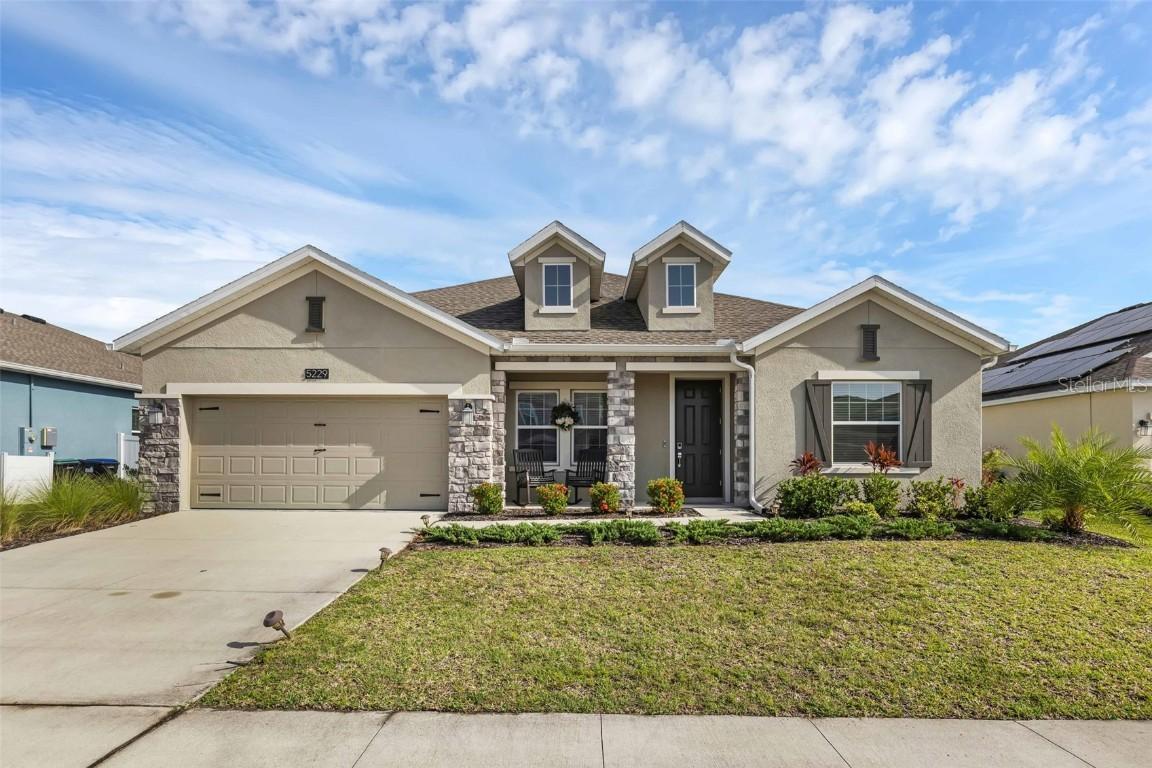 5229 Red Coral Cir., Mount Dora, FL 32757