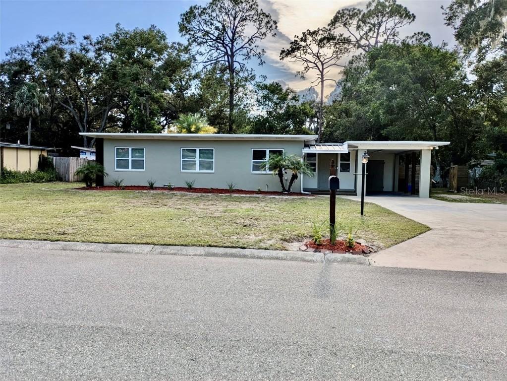 2408 Decottes Ave., Sanford, FL 32771