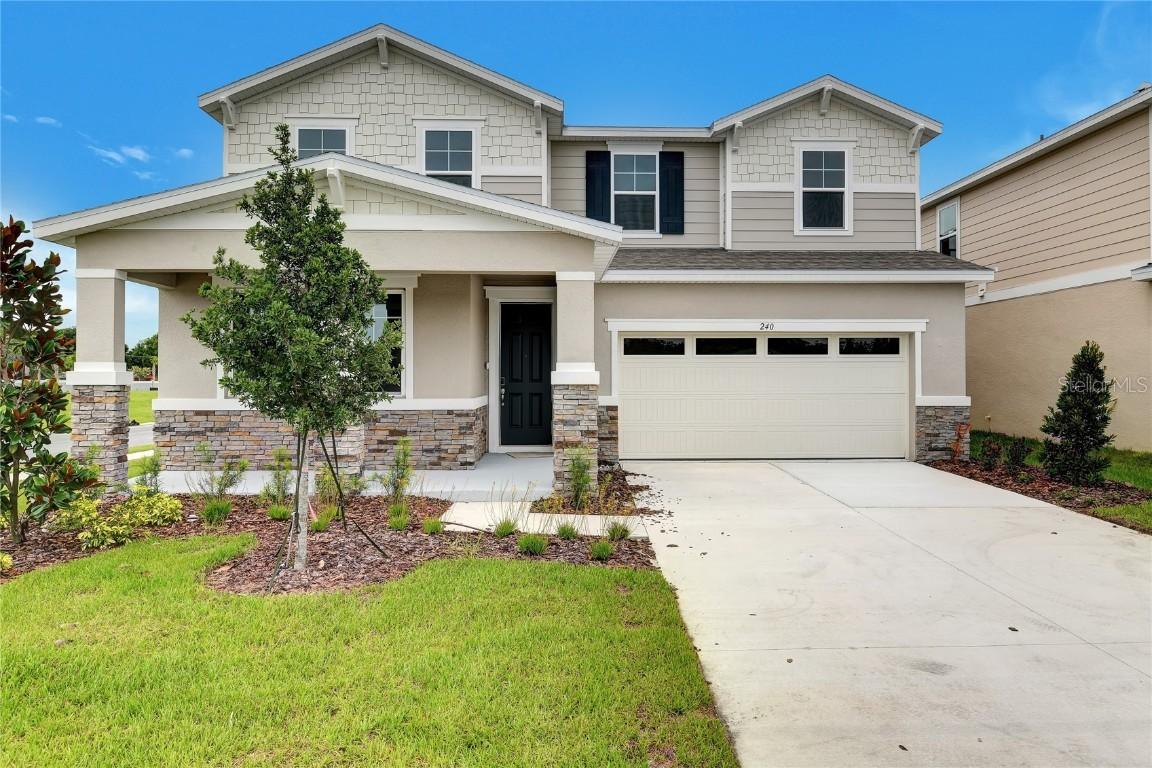 240 Flag Lilly Ln., Umatilla, FL 32784
