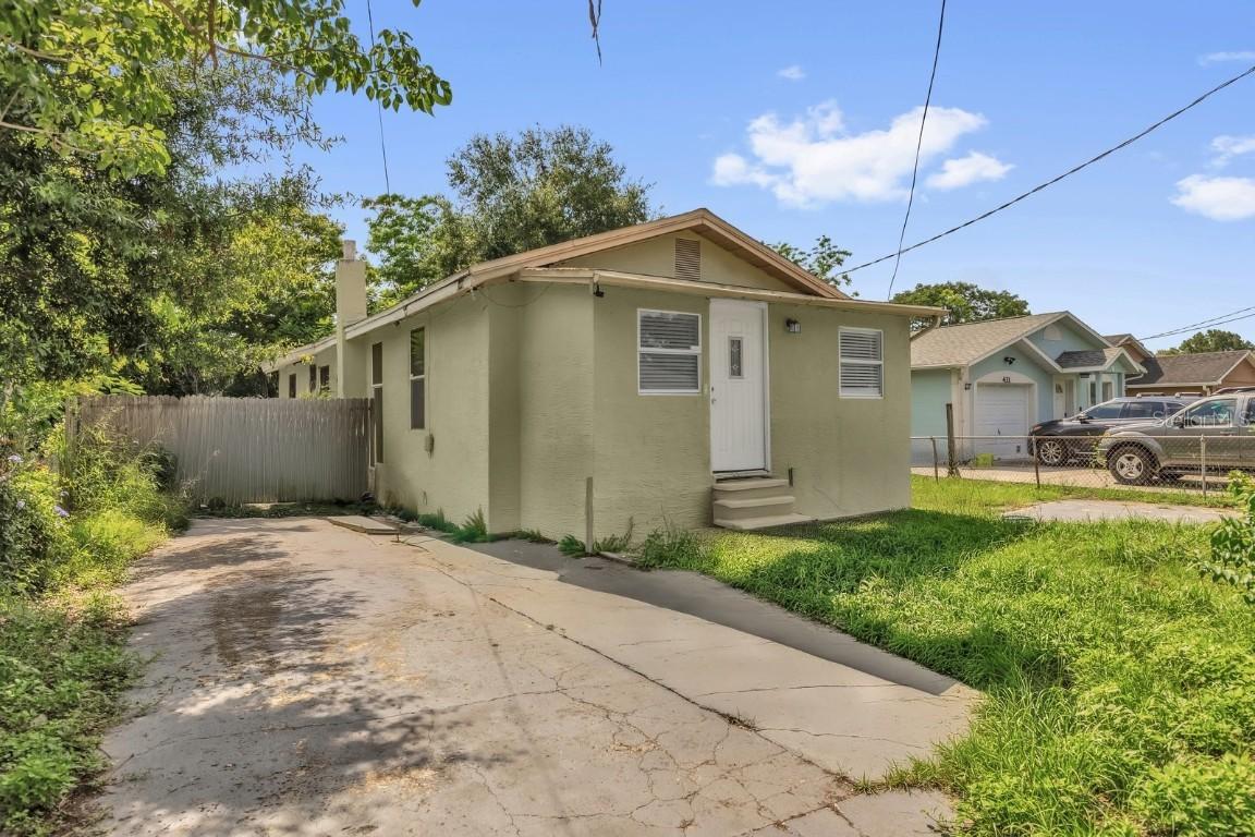 425 S Observatory Dr., Orlando, FL 32835