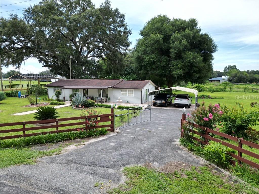 1100 SE 160th St., Summerfield, FL 34491