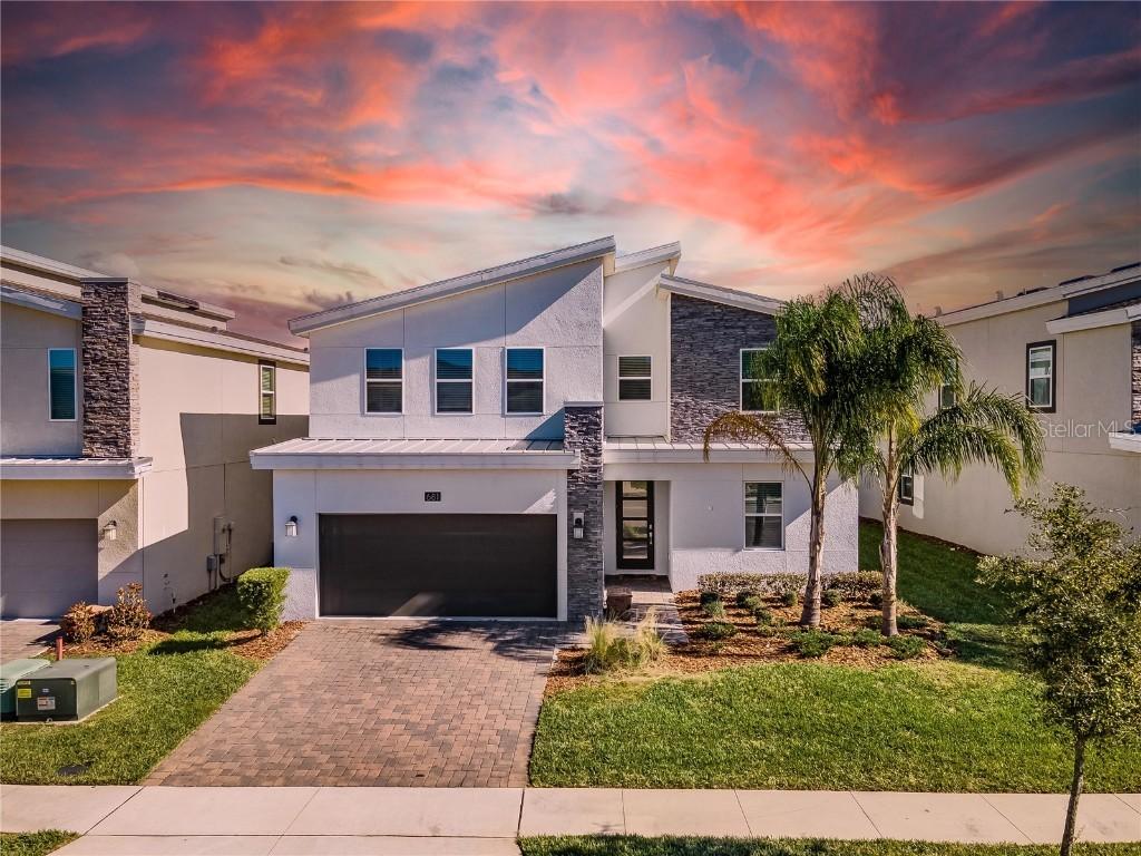 681 Pebble Beach Dr., Davenport, FL 33896