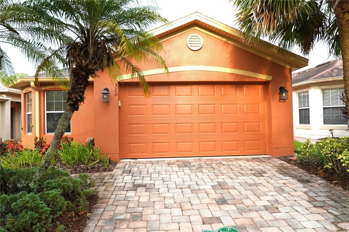520 Grand Canal Dr., Kissimmee, FL 34759