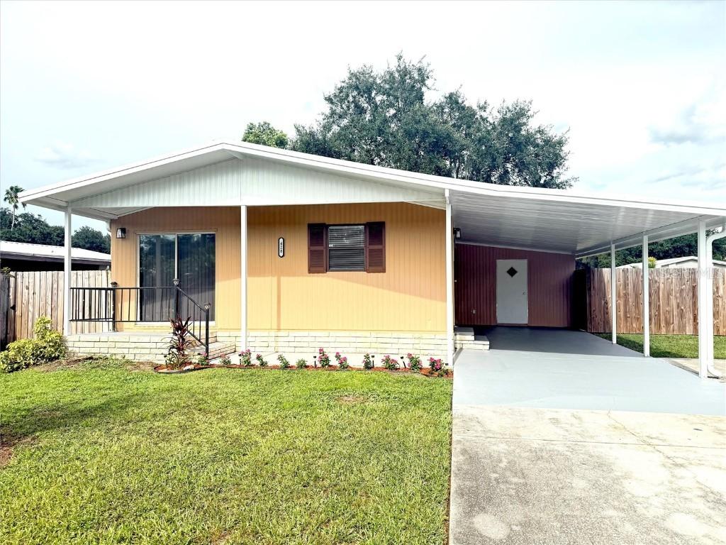 428 Skyline Dr., Lakeland, FL 33801