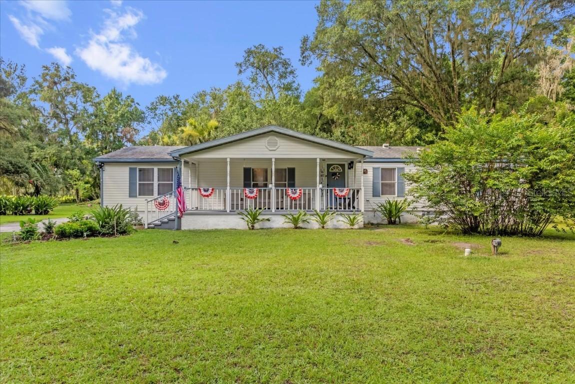 17336 N Highway 329, Reddick, FL 32686