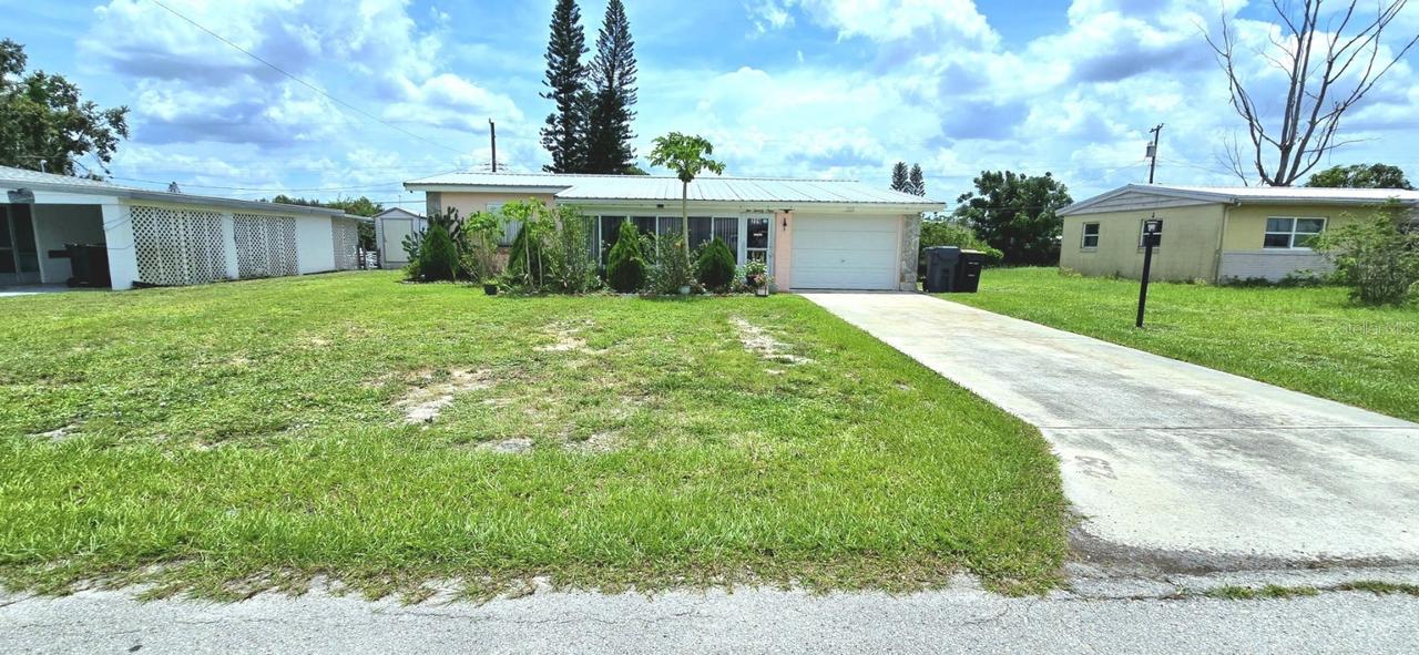 229 Raymond Ave., Frostproof, FL 33843