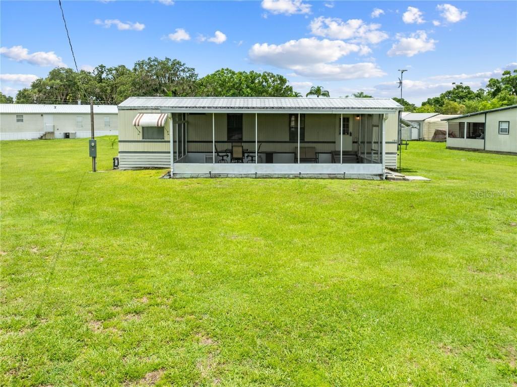 135 Arnold Rd., Kenansville, FL 34739