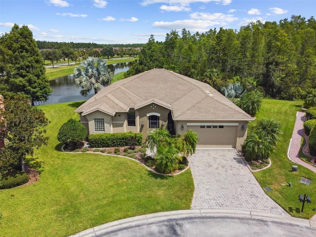 313 Santa Barbara Ln., Kissimmee, FL 34759