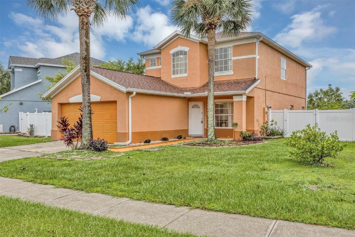 1915 Meadow Pond Way, Orlando, FL 32824