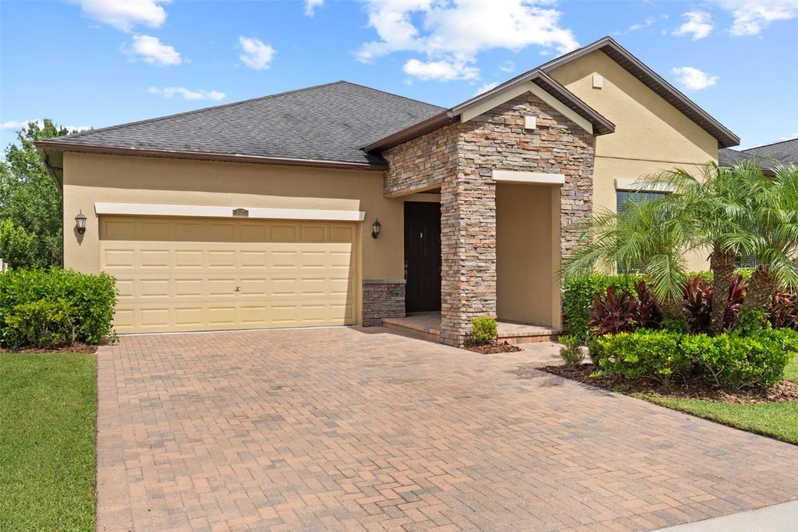 2877 Hillard Dr., Wesley Chapel, FL 33543