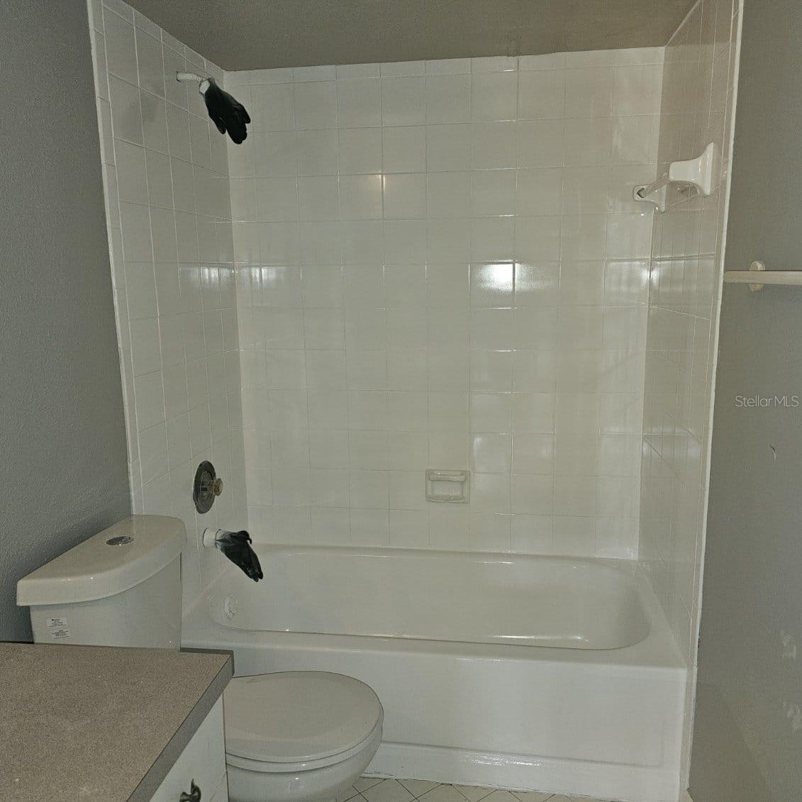 5231 Via Hacienda Cir. #117, Orlando, FL 32839