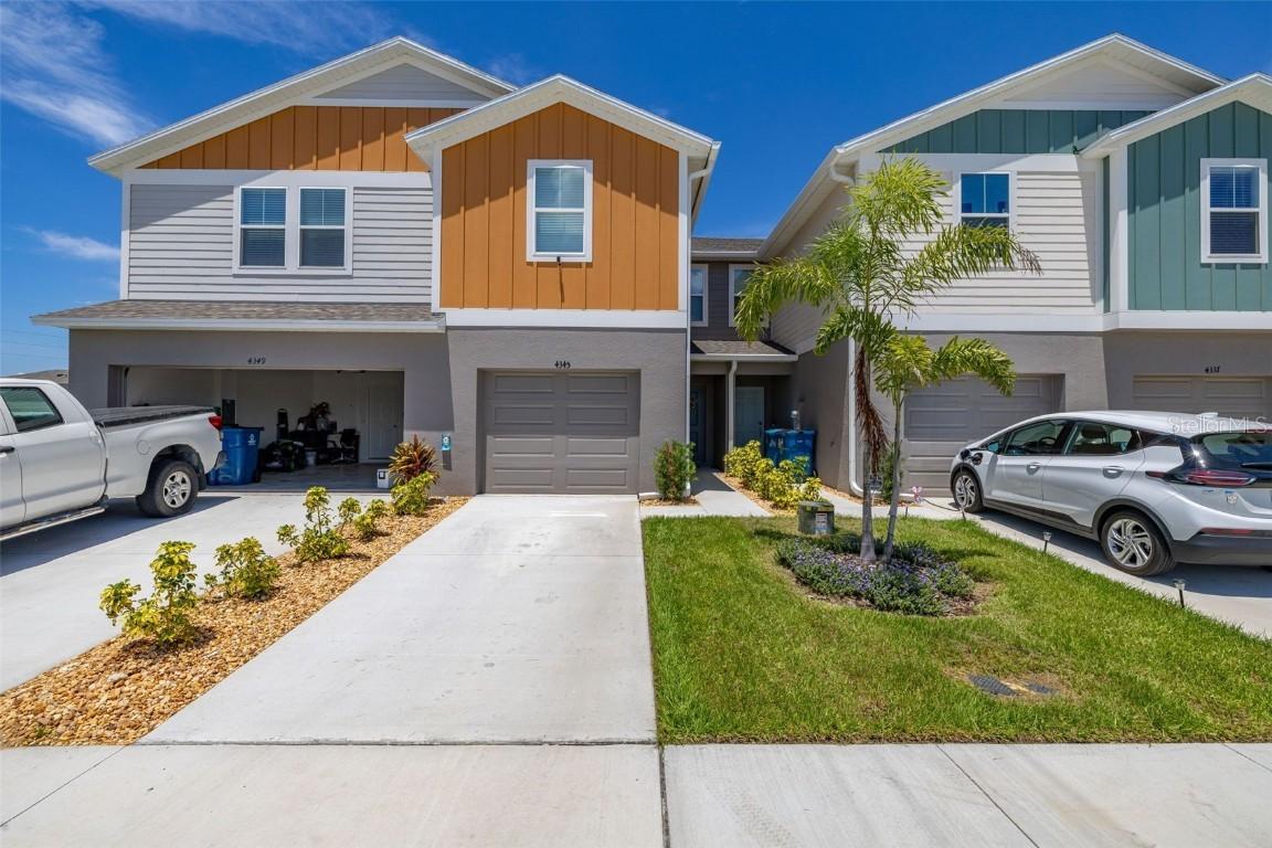 4345 Hillock Blvd., Haines City, FL 33844