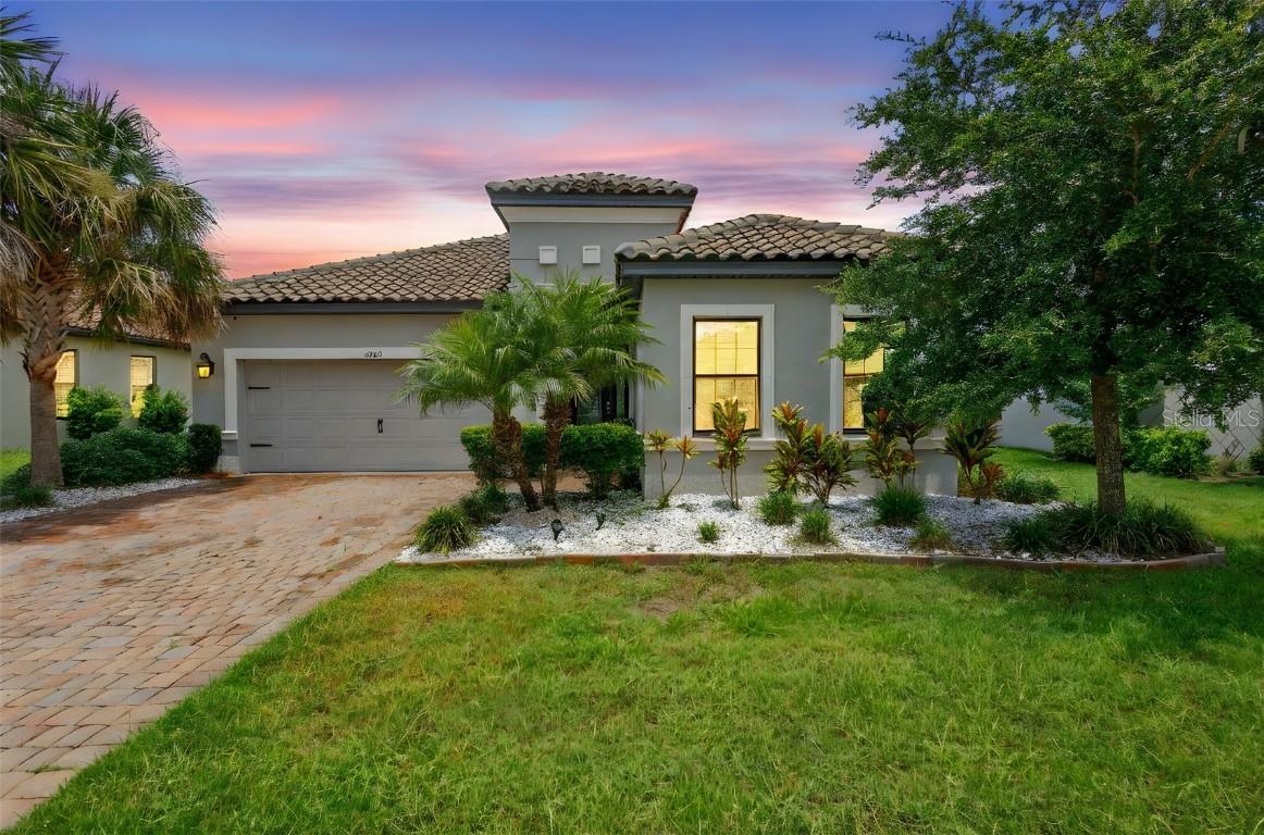 3962 Carrick Bend Dr., Kissimmee, FL 34746