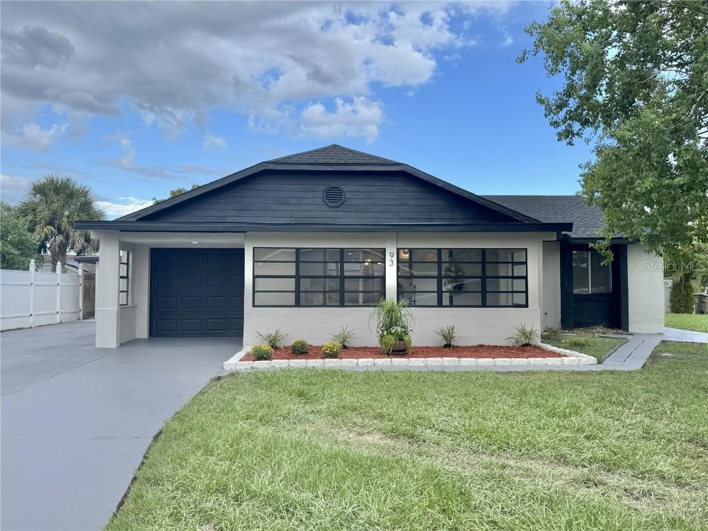 93 Veracruz Ave., Kissimmee, FL 34743