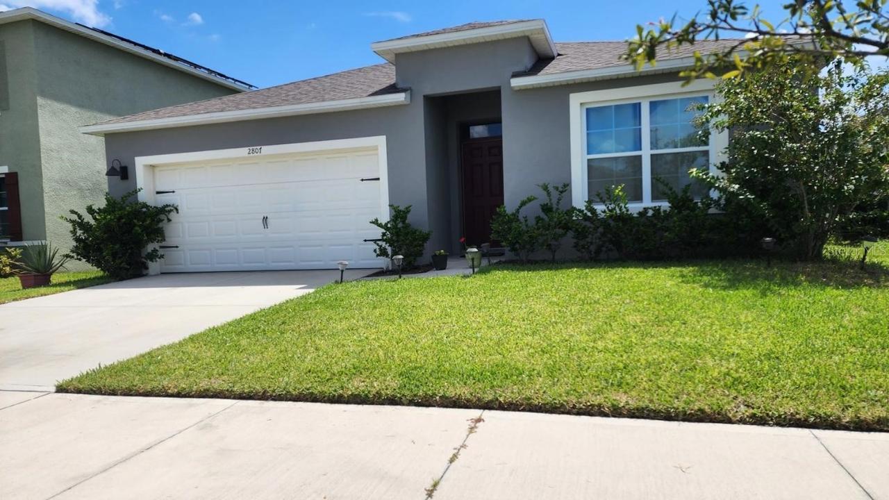 2807 Harmonia Hammock Rd., Harmony, FL 34773