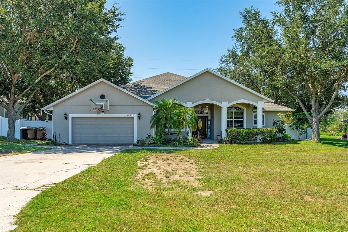 10932 Williams Ave., Howey In The Hills, FL 34737