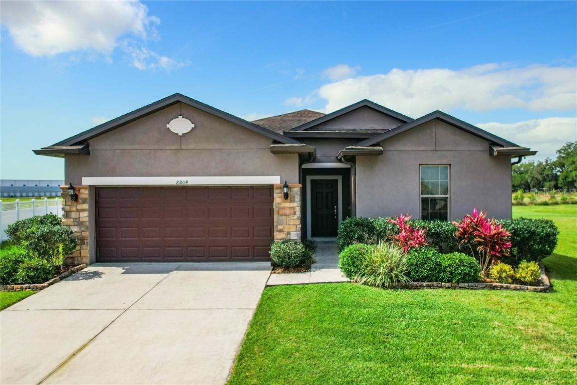 8804 Hinsdale Heights Dr., Polk City, FL 33868