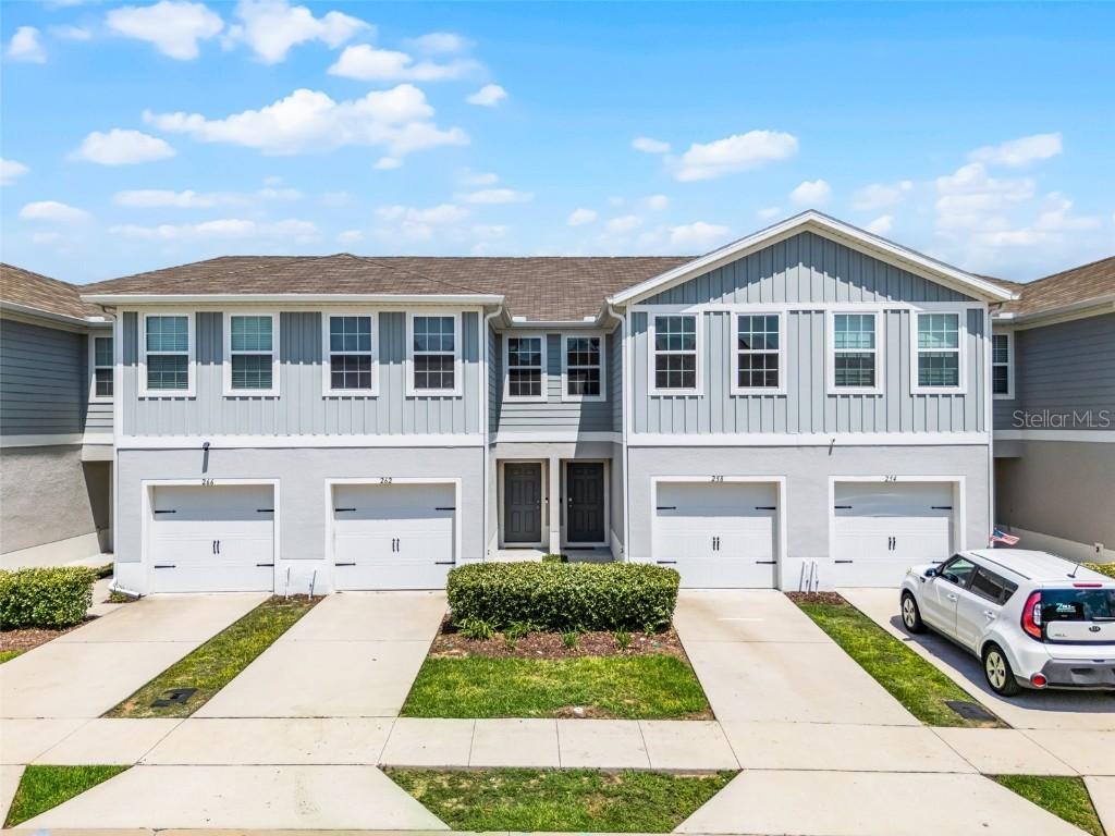 258 Blueberry Ln, Davenport, FL 33837