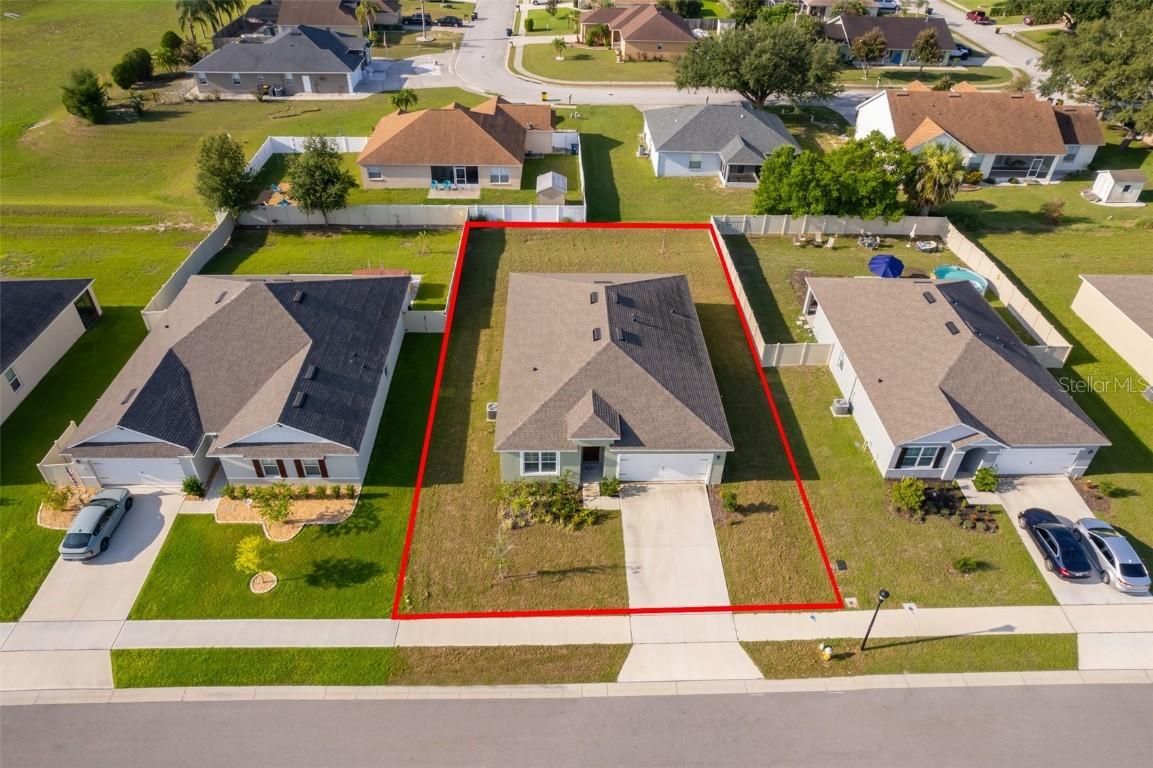 807 Auburn Grove Ct., Auburndale, FL 33823