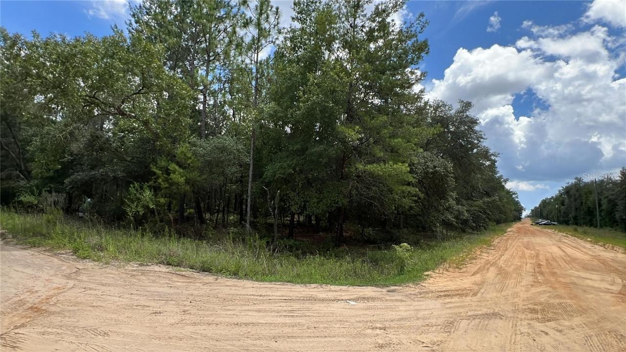 00 Kennedy Ave., Interlachen, FL 32148