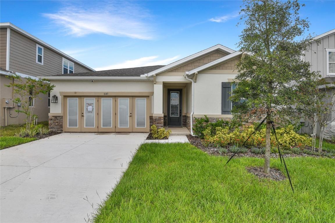 1683 Sugarbelle Cir., Mascotte, FL 34753