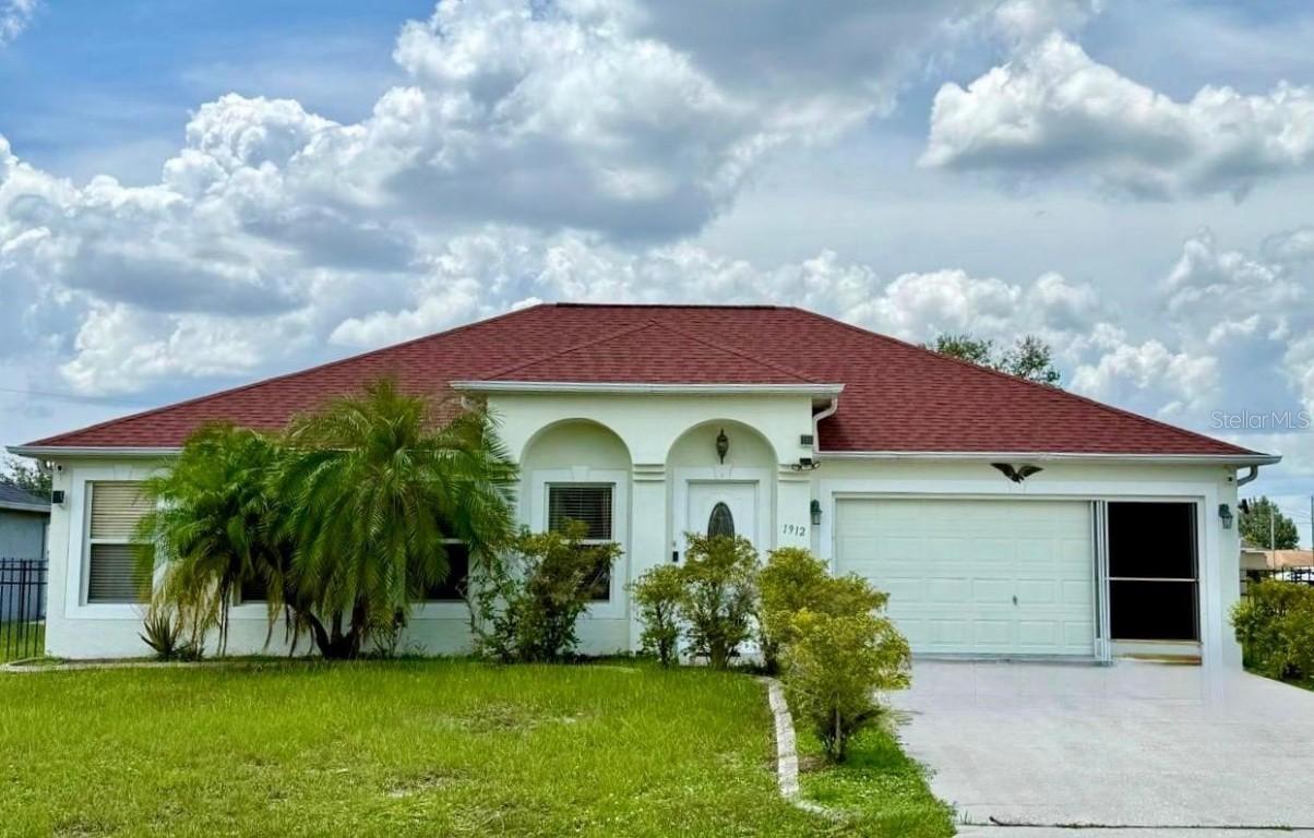 1912 Lakeview Pl., Kissimmee, FL 34759