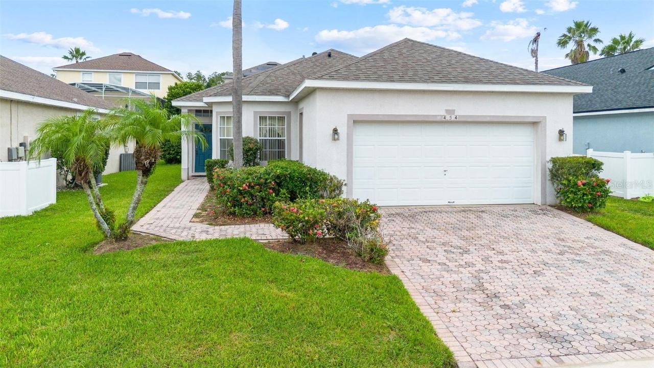 454 Gleneagles Dr., Davenport, FL 33897