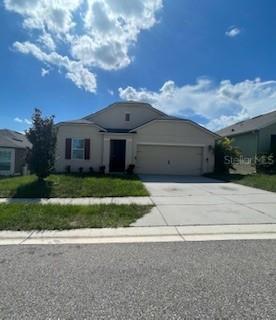 175 Bella Dr., Davenport, FL 33837