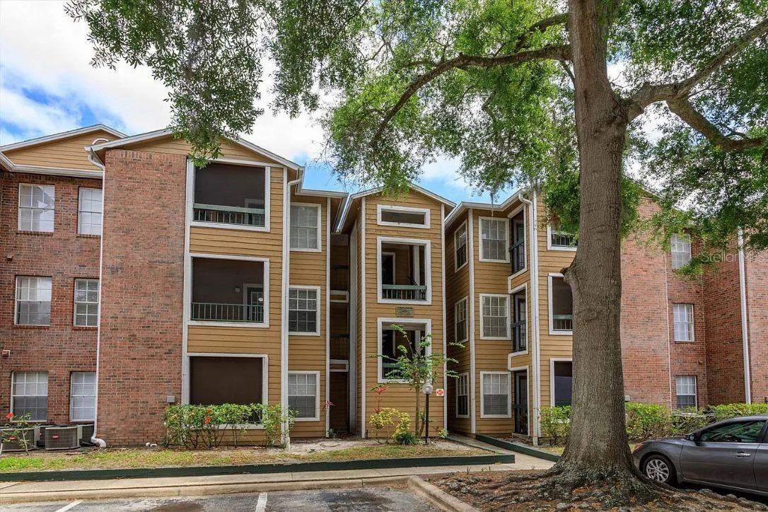 4200 Thornbriar Ln. #305, Orlando, FL 32822