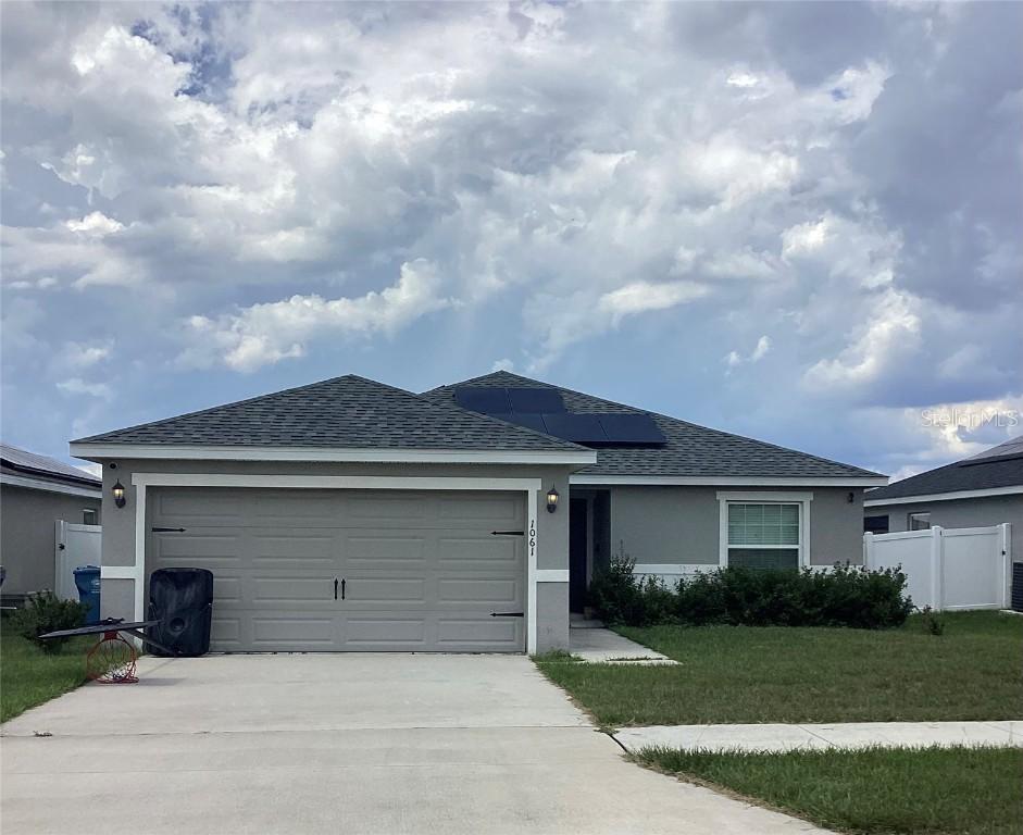 1061 Zion Dr., Haines City, FL 33844
