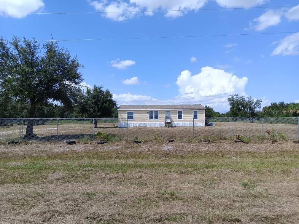 16161 NW 276th St., Okeechobee, FL 34972