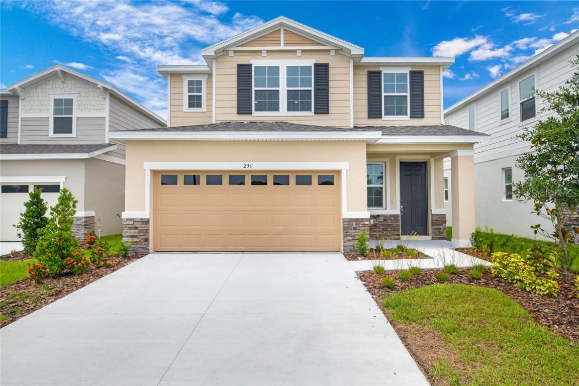 236 Flag Lilly Ln., Umatilla, FL 32784