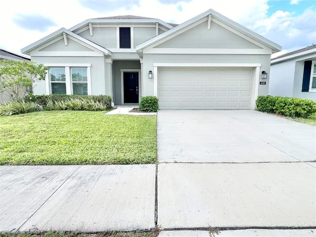 648 Daring Dr., Davenport, FL 33837