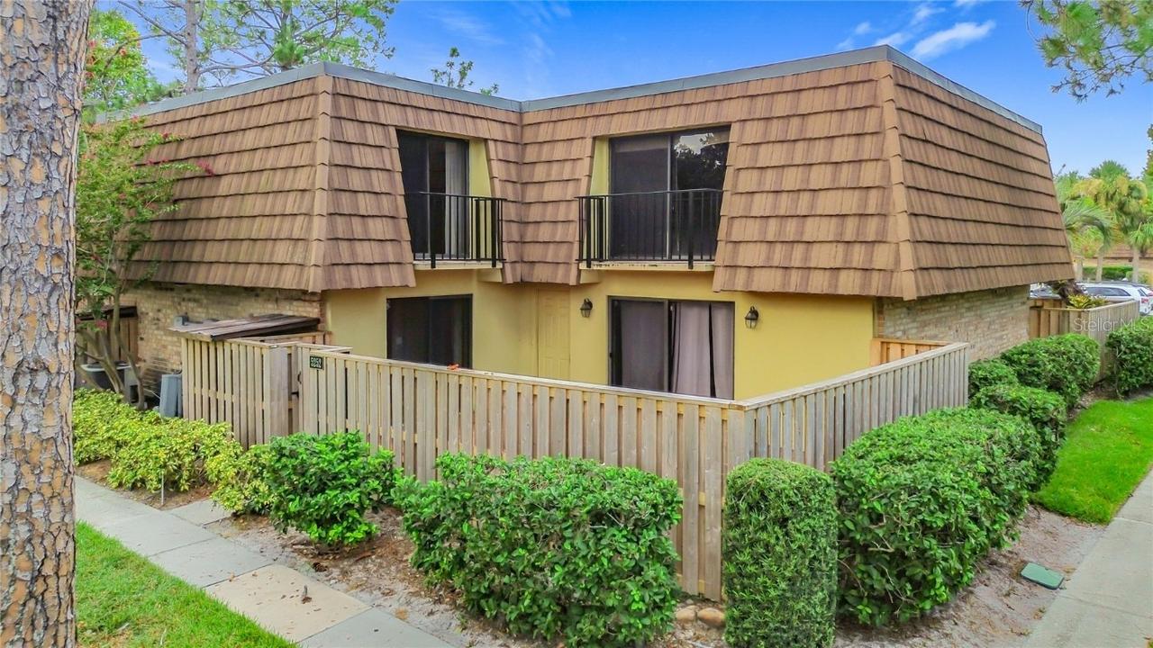 5252 Brook Ct. #240, Orlando, FL 32811