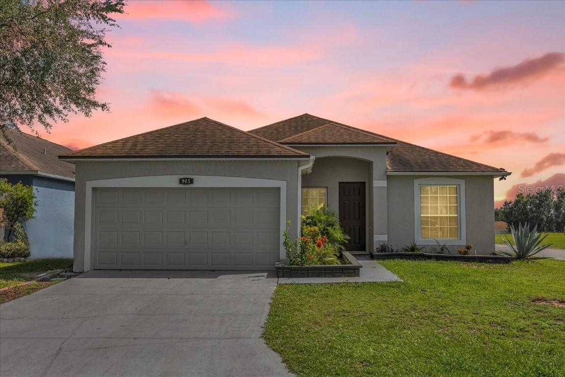 905 Knollwood Dr., Davenport, FL 33837