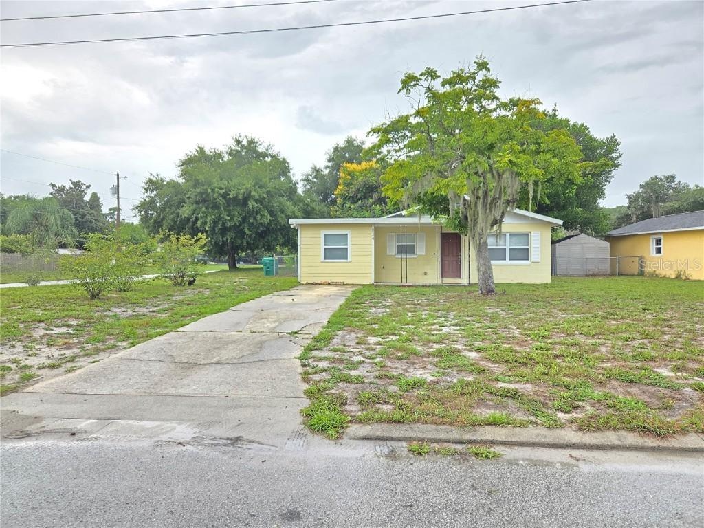 834 S Donnelly St., Eustis, FL 32726