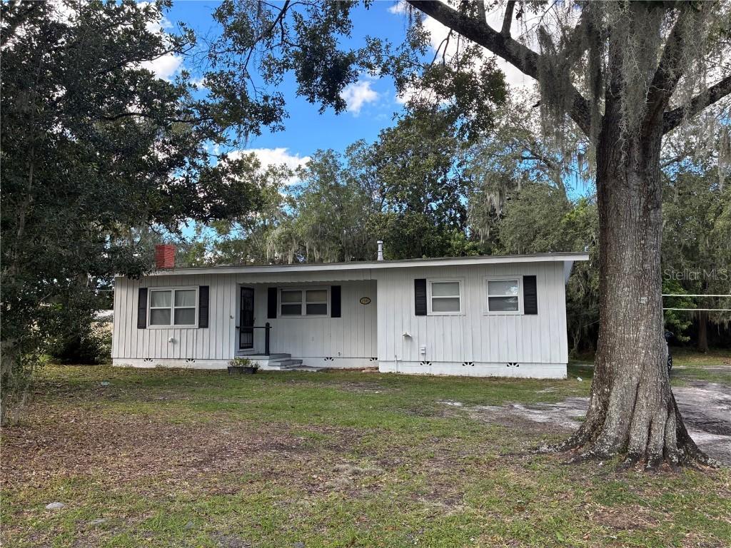 1905 Emmett St., Kissimmee, FL 34741