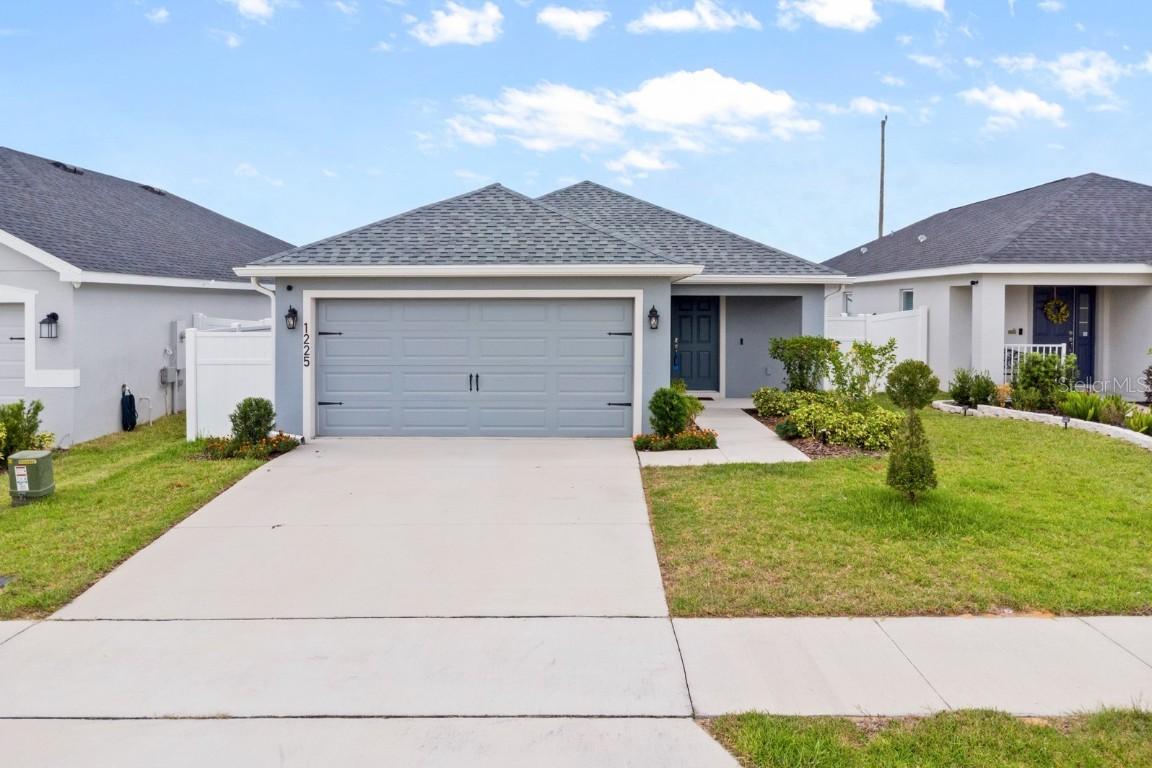 1225 Cascade Dr., Davenport, FL 33837