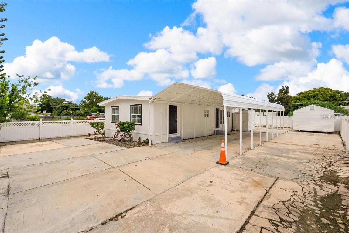 2829 Texas Ave., Kissimmee, FL 34741