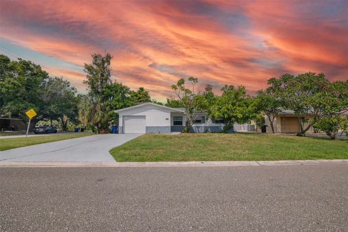 2197 63rd Ave., St Petersburg, FL 33712