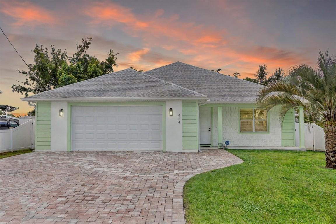 424 2nd St., Orlando, FL 32824
