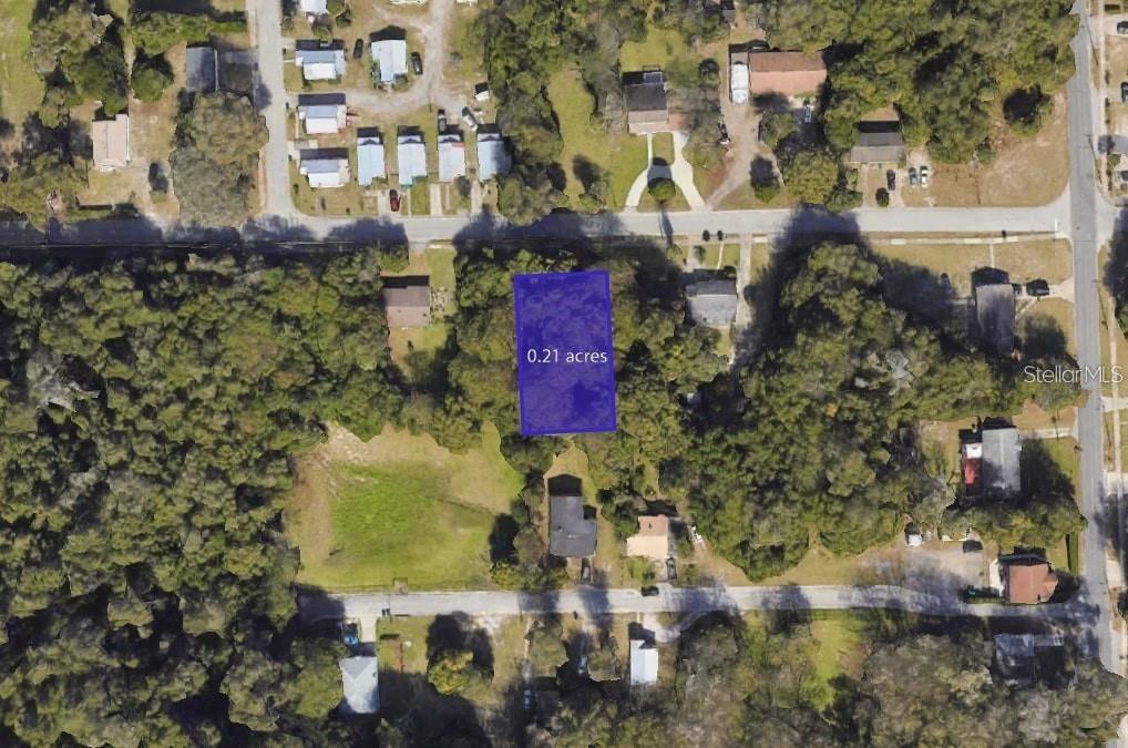 526 W Hubbard Ave., Deland, FL 32720