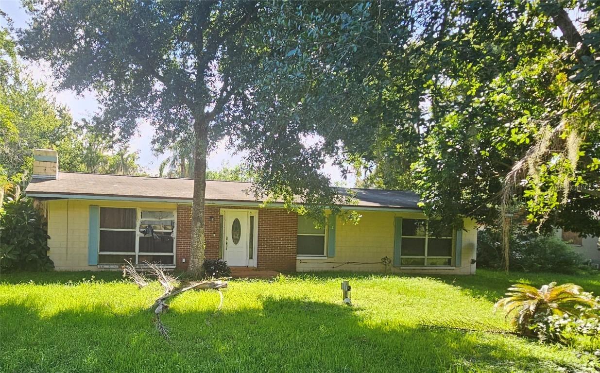 961 Shore Dr., Kissimmee, FL 34744