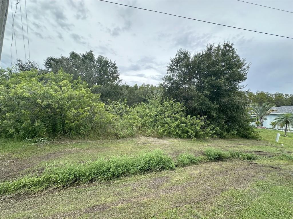 618 Kangaroo Dr., Kissimmee, FL 34759